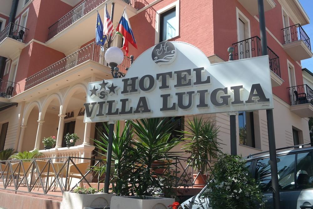 Hotel Villa Luigia Римини Екстериор снимка